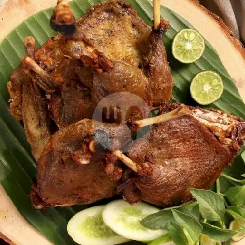 Bebek Goreng